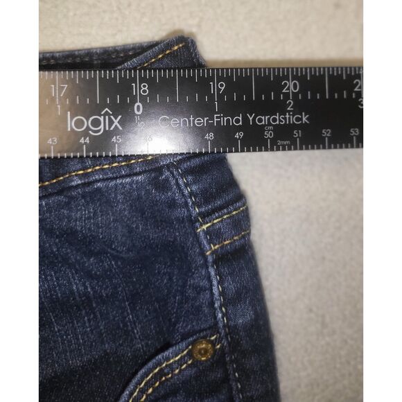 Signature by Levi Strauss Modern Bermuda Womens Shorts 22 - Picture 3 of 6